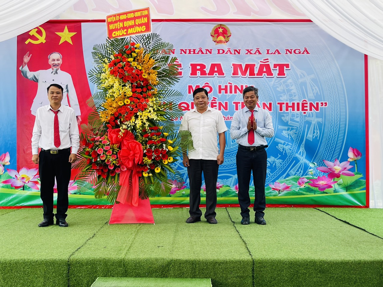Huyện Định Quán tổ chức Lễ ra mắt mô hình “Chính quyền thân thiện”